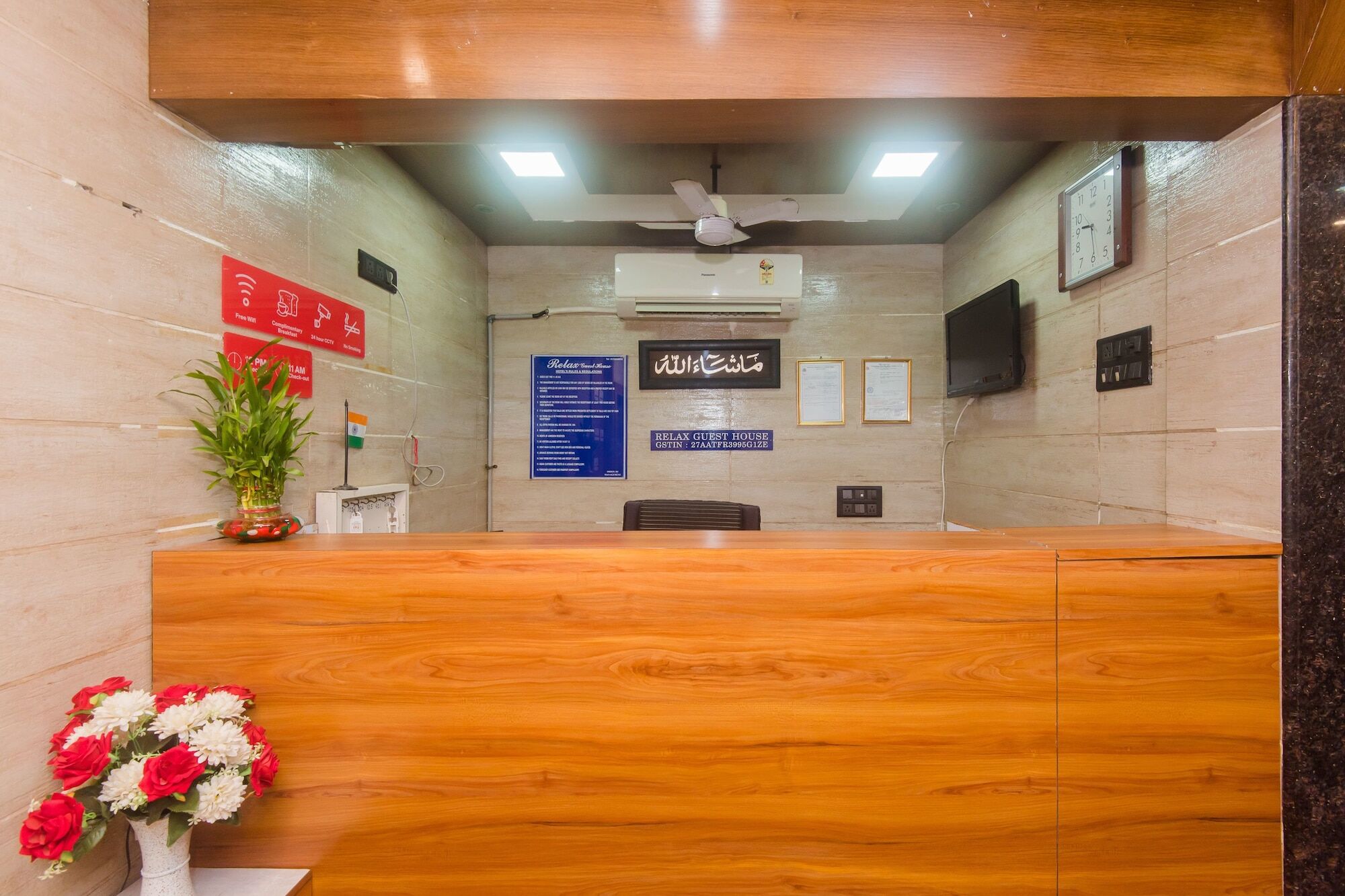 Oyo 19353 Relax Guest House - Mumbai — Photos 2